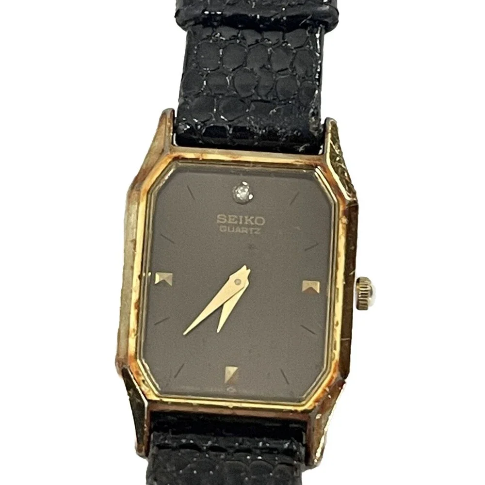Vintage Seiko Diamond Chip Octagonal Face Black Leather Band 90’s Needs Battery